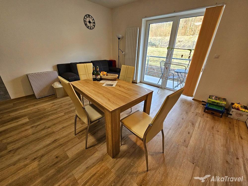 Moderni Apartman Horni Marsov - By Alka Eksteriør bilde
